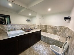 Casa Riverside- 5BHK Luxuty Pool Villa