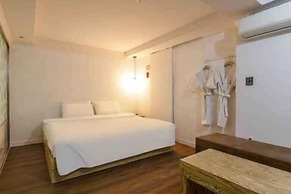 KAYLA HOTEL