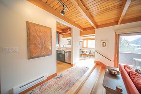 Tennis Townhomes 1309