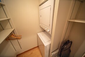 Tennis Townhomes 1309