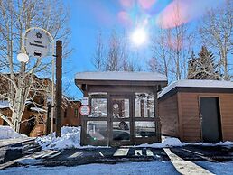 Tennis Townhomes 1309