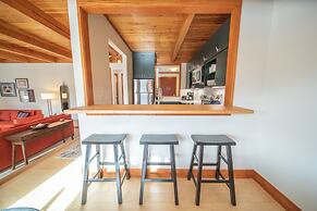 Tennis Townhomes 1309