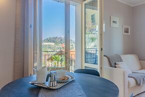 Incanto Apartment by Wonderful Italy
