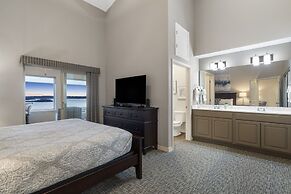 New Listing Ozark Views at Majestic - Perched on the Hills