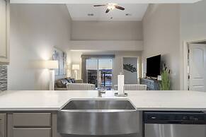 New Listing Ozark Views at Majestic - Perched on the Hills