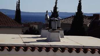 Captivating Apartment 15 Sleeps 4 Guests