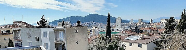 Captivating Apartment 15 Sleeps 4 Guests