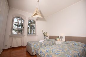 Charmy Country House