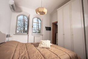 Charmy Country House