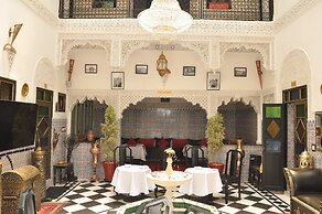 Riad La Porte d'Or & Spa