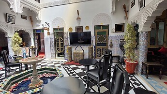 Riad La Porte d'Or & Spa