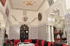 Riad La Porte d'Or & Spa