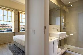 Oporto Home River Front