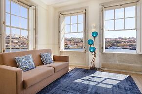 Oporto Home River Front