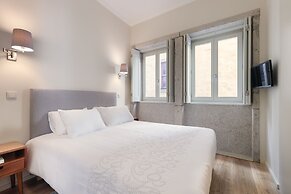 Oporto Home River Front