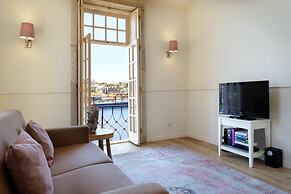 Oporto Home River Front