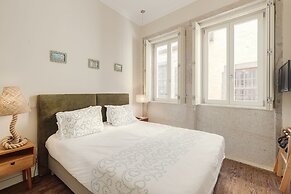 Oporto Home River Front