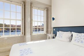 Oporto Home River Front