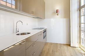 Oporto Home River Front