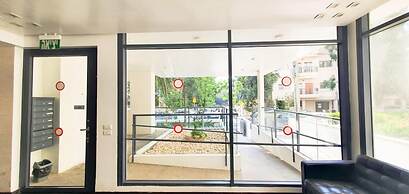 Rupin Ruby in Tel Aviv-yafo