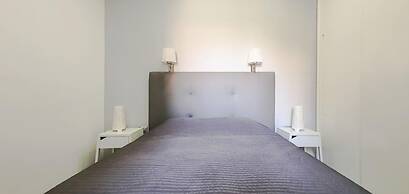 Rupin Ruby in Tel Aviv-yafo