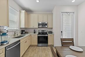 Tropical Serenity at Margaritaville