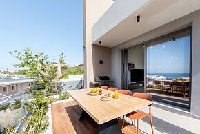 Villa Luna I 100m to Sea Free Heated Pool