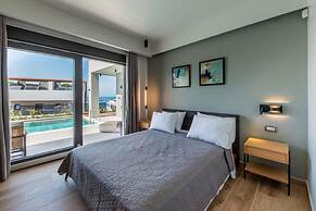 Villa Luna I 100m to Sea Free Heated Pool