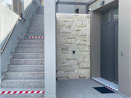 Villa Luna I 100m to Sea Free Heated Pool