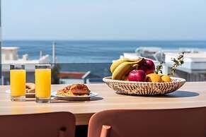 Villa Luna I 100m to Sea Free Heated Pool