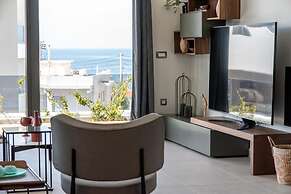 Villa Luna I 100m to Sea Free Heated Pool