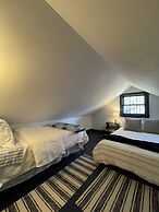 Maine Stay Lake House-limit12 4 Bedroom Home by Redawning