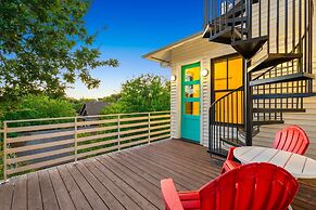 Rooftop Deck 5 Mins to Downtown