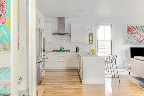 Rooftop Deck 5 Mins to Downtown