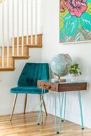 Rooftop Deck 5 Mins to Downtown