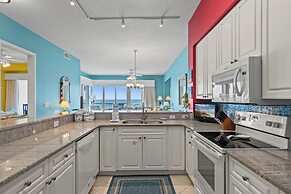 Beachfront Luxury 2Bd 2Ba Condo With Balcony! Sleeps 6!