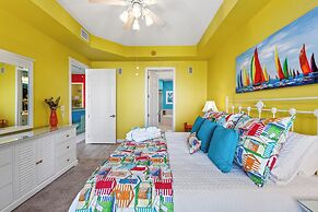 Beachfront Luxury 2Bd 2Ba Condo With Balcony! Sleeps 6!