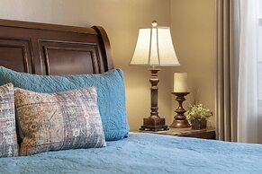 New Listing Twedt's Retreat - Balcony Views