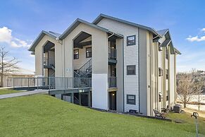 New Listing Twedt's Retreat - Balcony Views