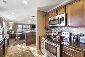 New Listing Twedt's Retreat - Balcony Views