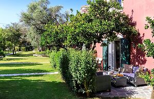 Mousses Villas - Erato - Detached Two-bedroom Villa With Access to Chi