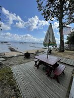 Clearview Limit 6 4 Bedroom Villa by RedAwning