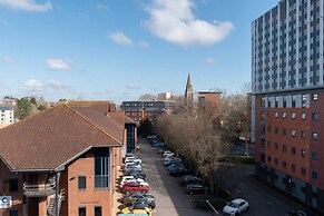 Amber Apartment Empress Heights