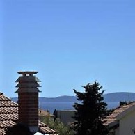 Cozy Apartment 16 With Double bed Sleeper Couch