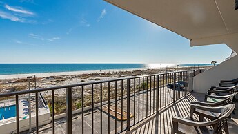 Island Winds East by Brett/Robinson Vacations