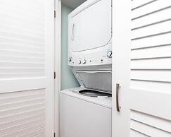 Island Winds East by Brett/Robinson Vacations