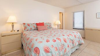 Island Winds East by Brett/Robinson Vacations