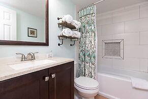 Island Winds East by Brett/Robinson Vacations