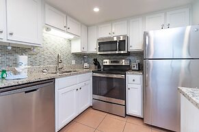 Island Winds East by Brett/Robinson Vacations