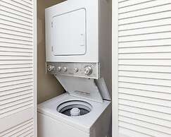 Island Winds East by Brett/Robinson Vacations